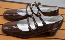 Carel Paris Kina chocolate Brown Patent Shoe 35 / US 5