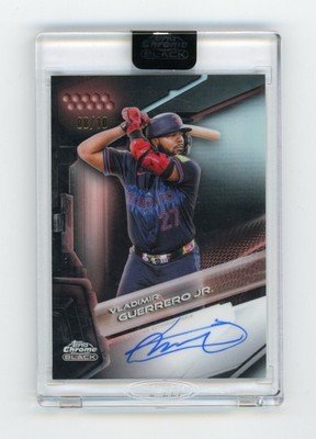 2026 Topps Chrome Black Vladimir Guerrero Jr Orange Refractor Auto/25