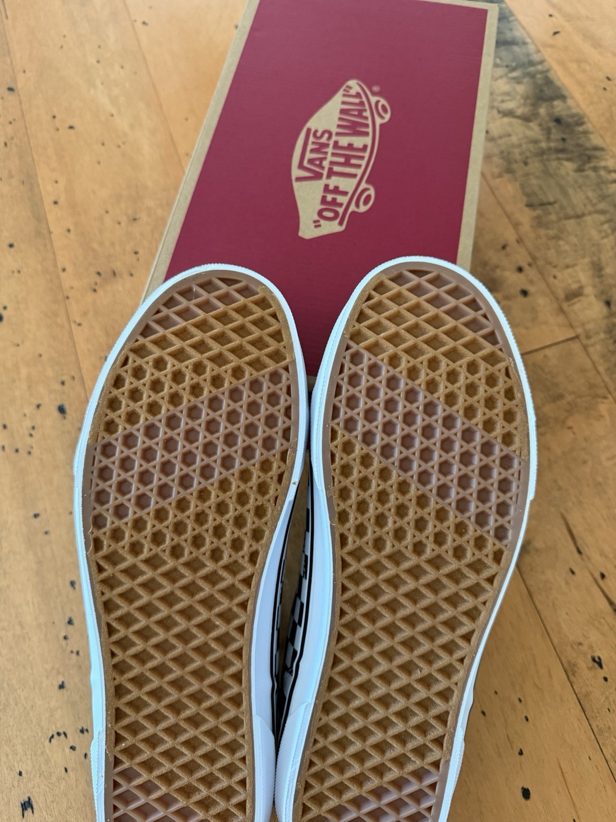 Vans Seldan Skate Shoes Men’s 11.5 White Black Checkerboard Low Top NEW thumbnail 5