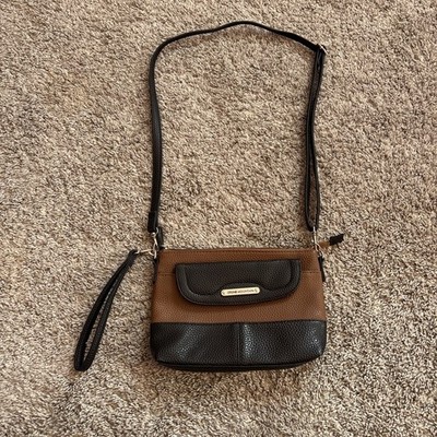 Stone Mountain Small Crossbody Purse Wristlet Black and Brown Pebbled, 9x5