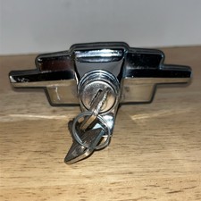 Vintage Oem Fiat 850 Berlina Special Engine Cover Handle With Lock Keys