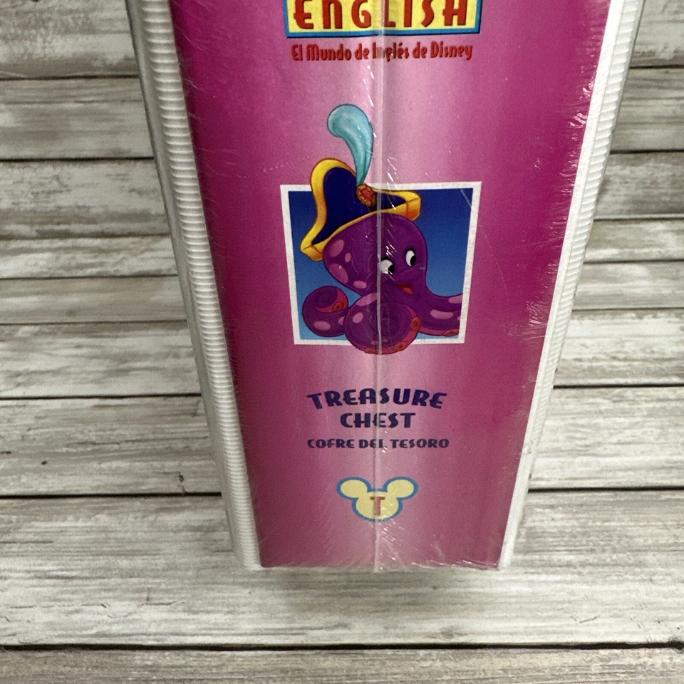 Disney's World of English Treasure Chest Ingles Sin Barreras RARE Case Activity - Image 3 of 4