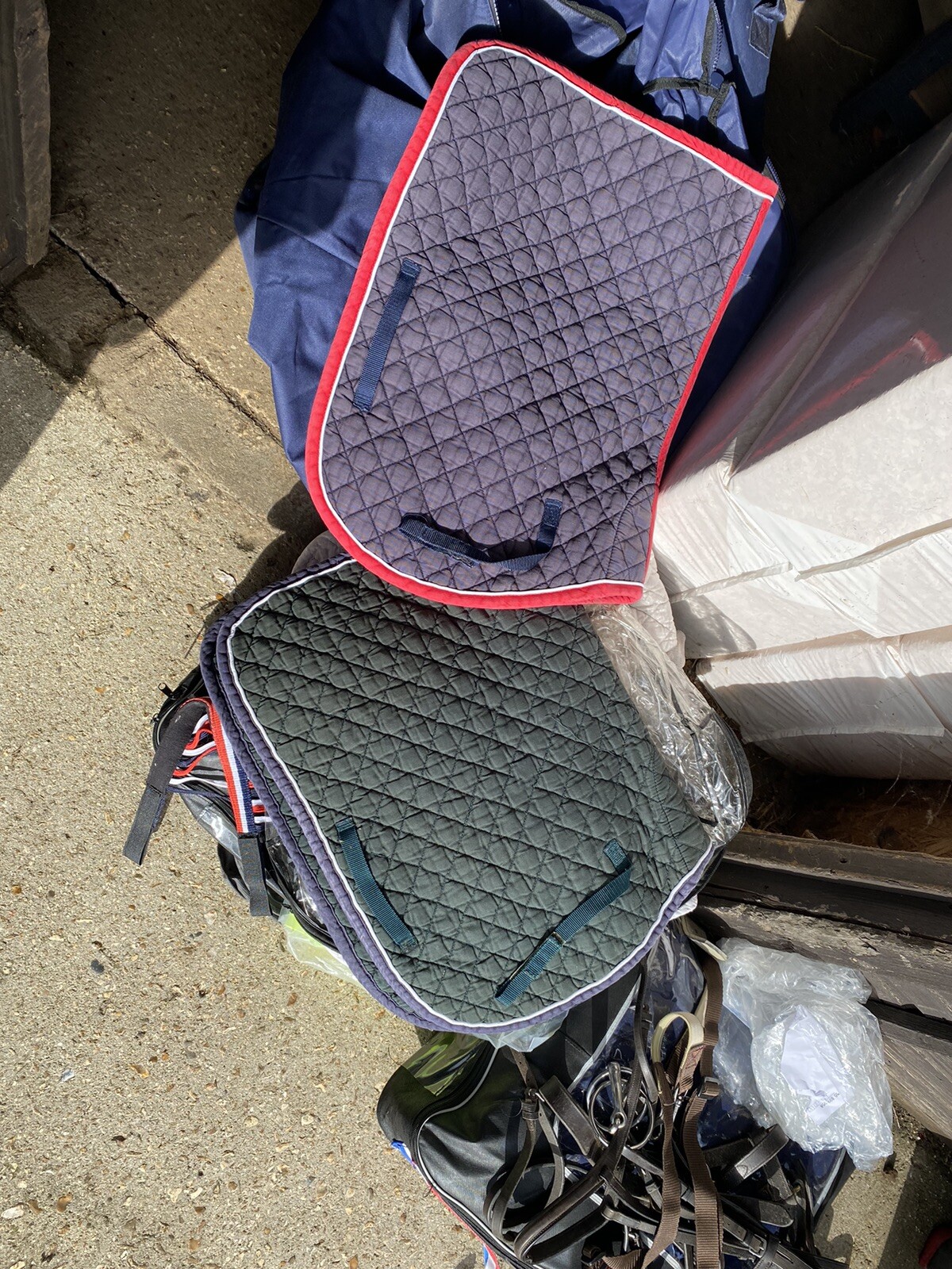 5ft 3 pony rug, Numnahs and fly masks eBay