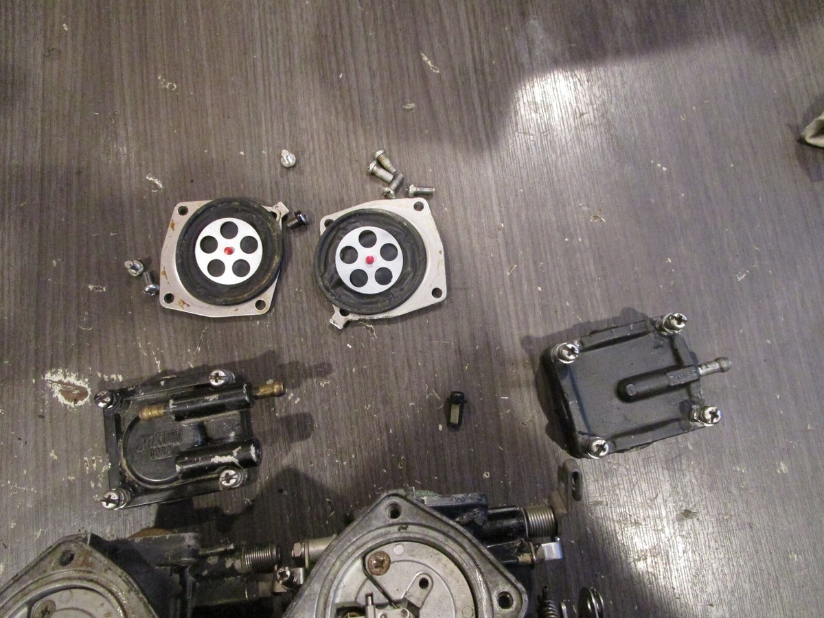 【やっすー】 01 YAMAHA WAVERUNNER SUPERJET DUAL CARBURETOR 64U-14301-03