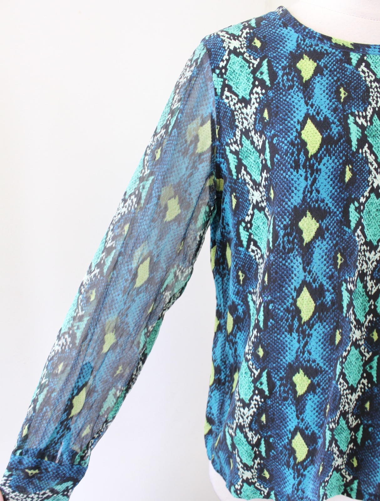 Equipment Liam Python Snakeskin Print Silk Popove… - image 6