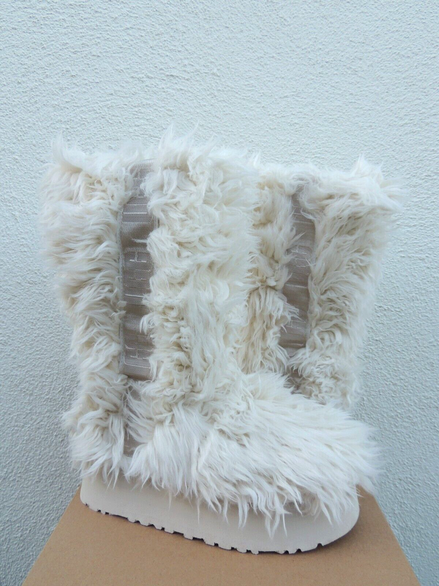 UGG WHITE FLUFF MOMMA SUGAR FAUX FUR PLATFORM BOOTS, US 6/ EUR 37 