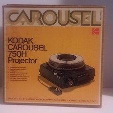 NON WORKING Kodak Carousel 750H Projector w/Remote Control 1 tray W/80s vac sld