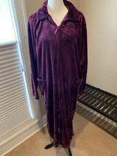 Croft and Barrow bathrobe plus 1x robe housecoat zipper purple soft warm cozy