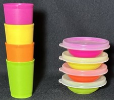 Tupperware Kids Mini Play Set 4 Mini Tumblers  4 Mini Bowls w/ Seals Neon NEW