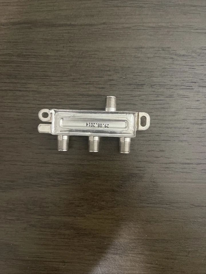 DIGITAL 3 WAY COAX CABLE DIGITAL SPLITTER (FREE SHIPPING) - Image 2 of 2