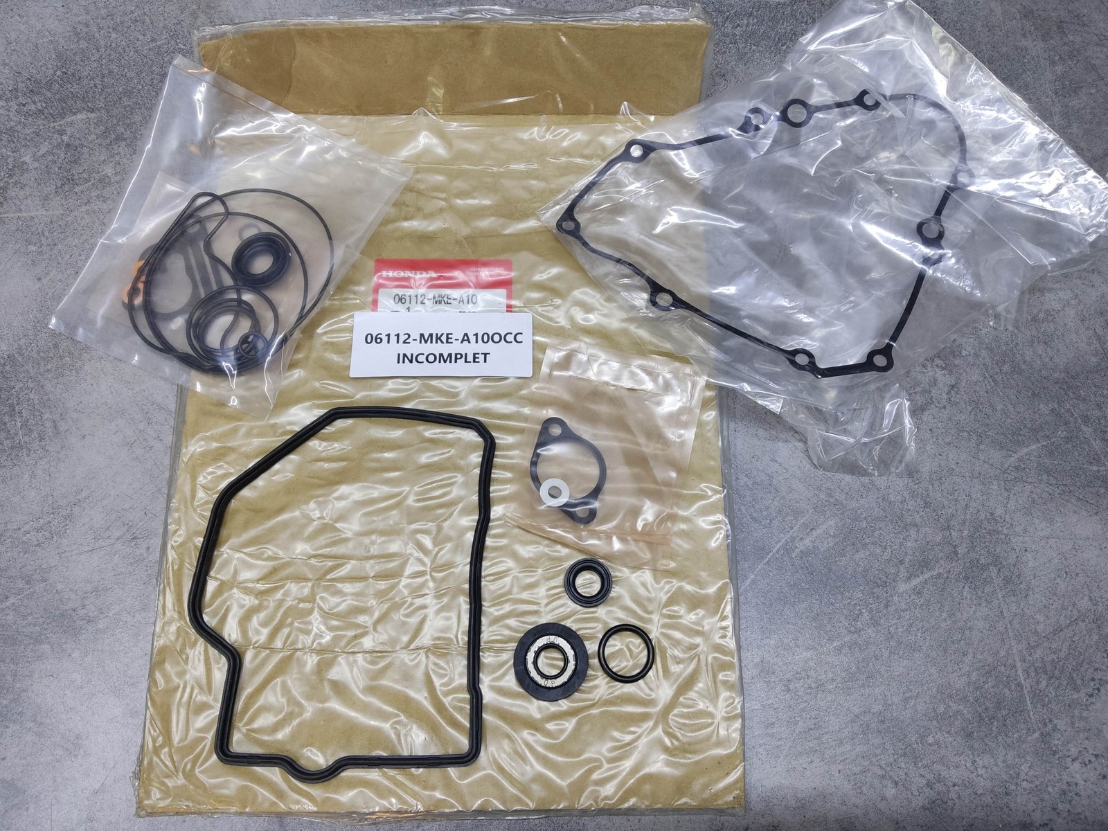 Pochette joints bas moteur B Honda 06112-MKE-A10OCC d'étanchéité carter moteur