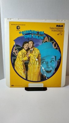 RCA VideoDisc CED - ''Singin' In The Rain'', Gene Kelly c. 1951