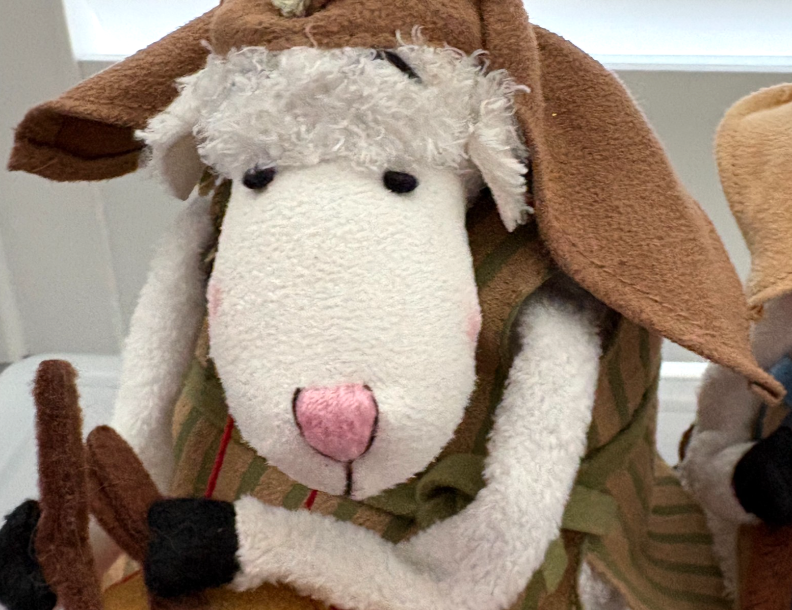 Hallmark Nativity Set HALLMARK Sheep Nativity Plush ZEB and JAKE 2005 REALLY WOOLLY ...
