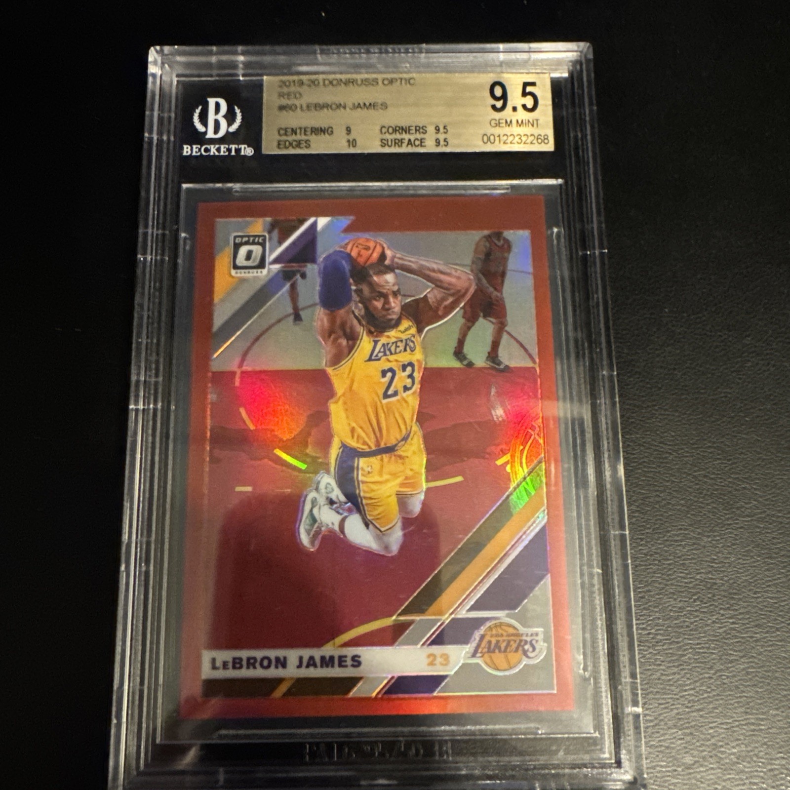 2019-20 Donruss Optic Red Prizm #60 LeBron James Lakers 26 /99 BGS 9.5