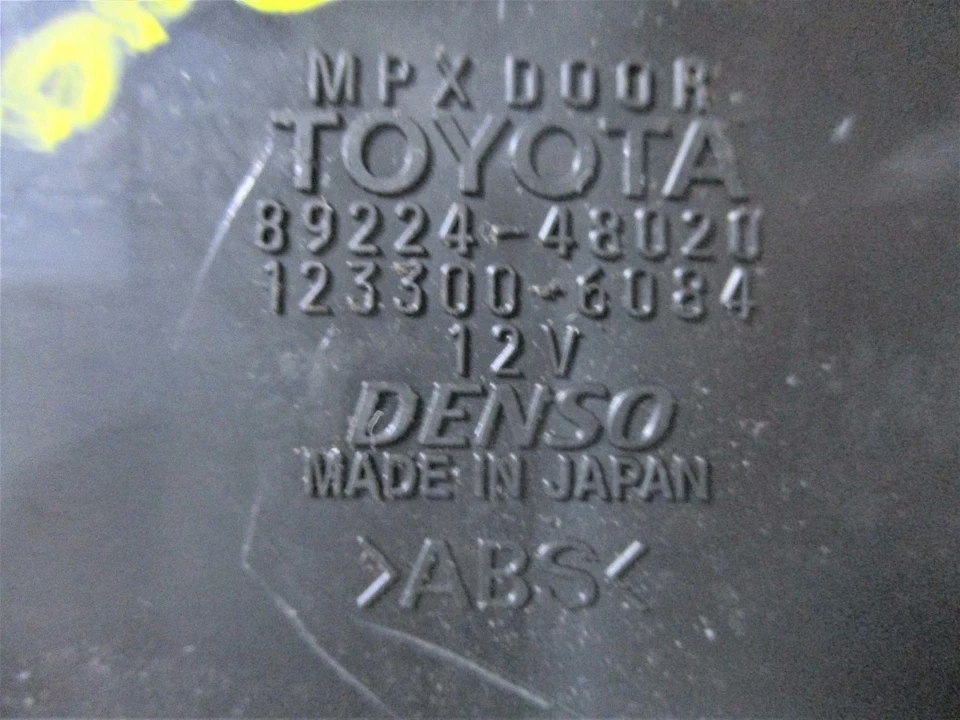 1999 LEXUS LEXUS RX300 DRIVER SIDE REAR DOOR MODULE P/N 89224-48020 - Image 2 of 4