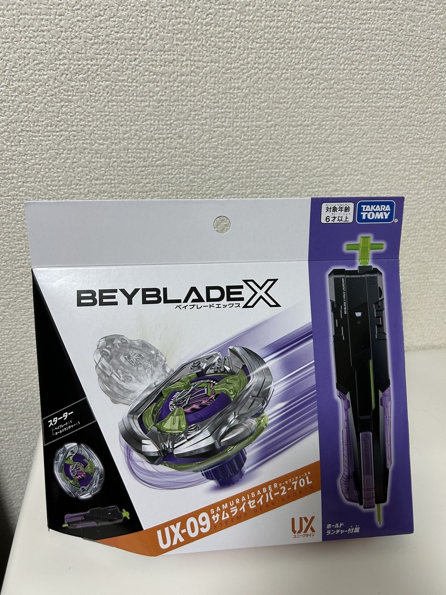 TAKARA TOMY Beyblade X UX-09 Starter Samurai Saber 2-70L