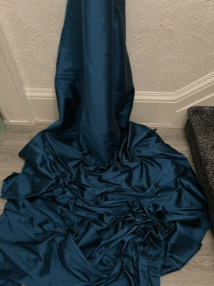 1m  new teal  Taffeta Fabric 58" bridal dress fabric - Image 4 of 4