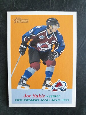2001-02 Topps Heritage #74 Joe Sakic 