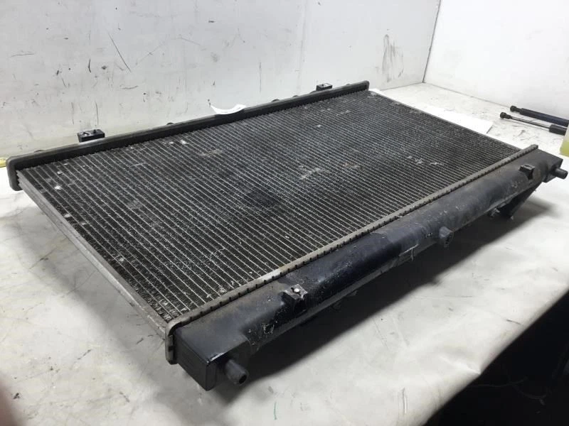 Radiador Mazda 6 2008 2,3 L aire acondicionado OEM+ Foto 3 de 4