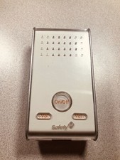 Safety 1st High Def Digital Baby Monitor Dect 6.0 Pre-Owned Untested As Is