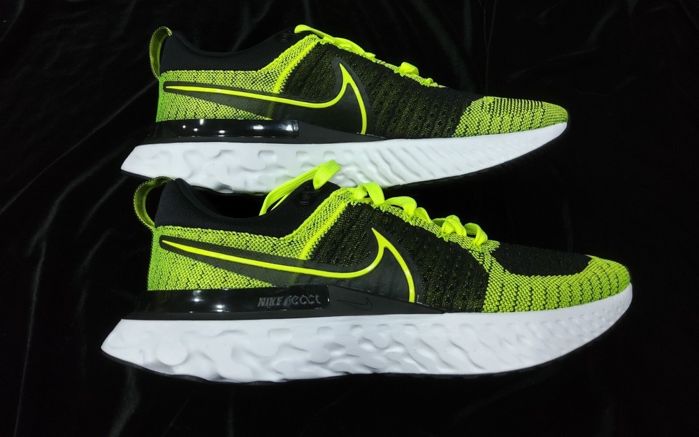 Nike React Infinity Run 2 Black Volt Running Shoes Size 11