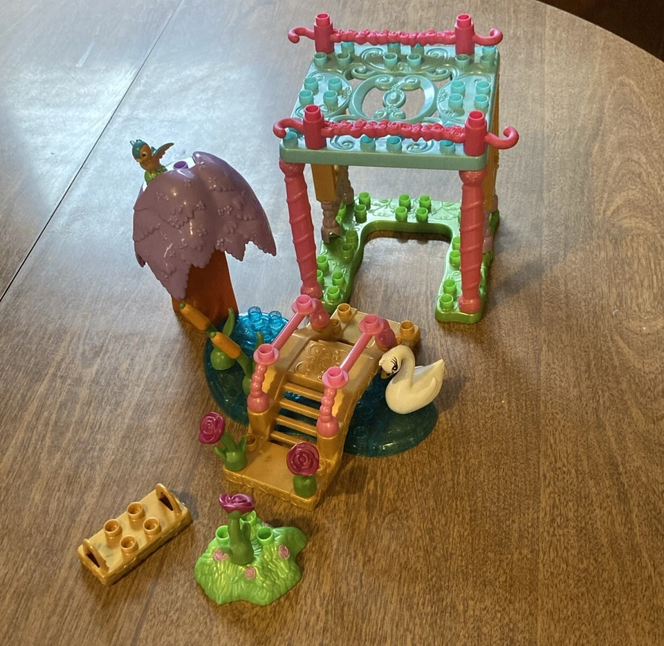 Bloques de construcción Mega Bloks Disney Princesa Cenicienta Jardín, para piezas Foto 3 de 4