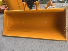 CAT 301 NEW DITCHING BUCKET 30mm Pin 31in W.  /best price.  FREE SHIPPING 
