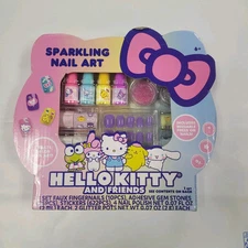 Sanrio Hello Kitty and Friends Shimmer Lip Gloss Making Kit