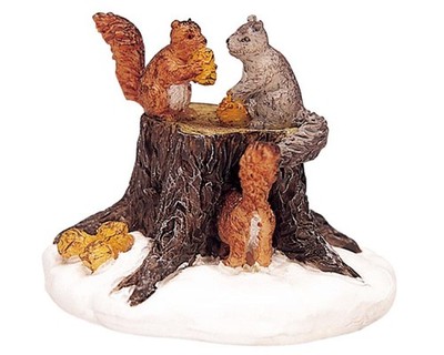LEMAX 32693   Chipmunks (Backenhörnchen)