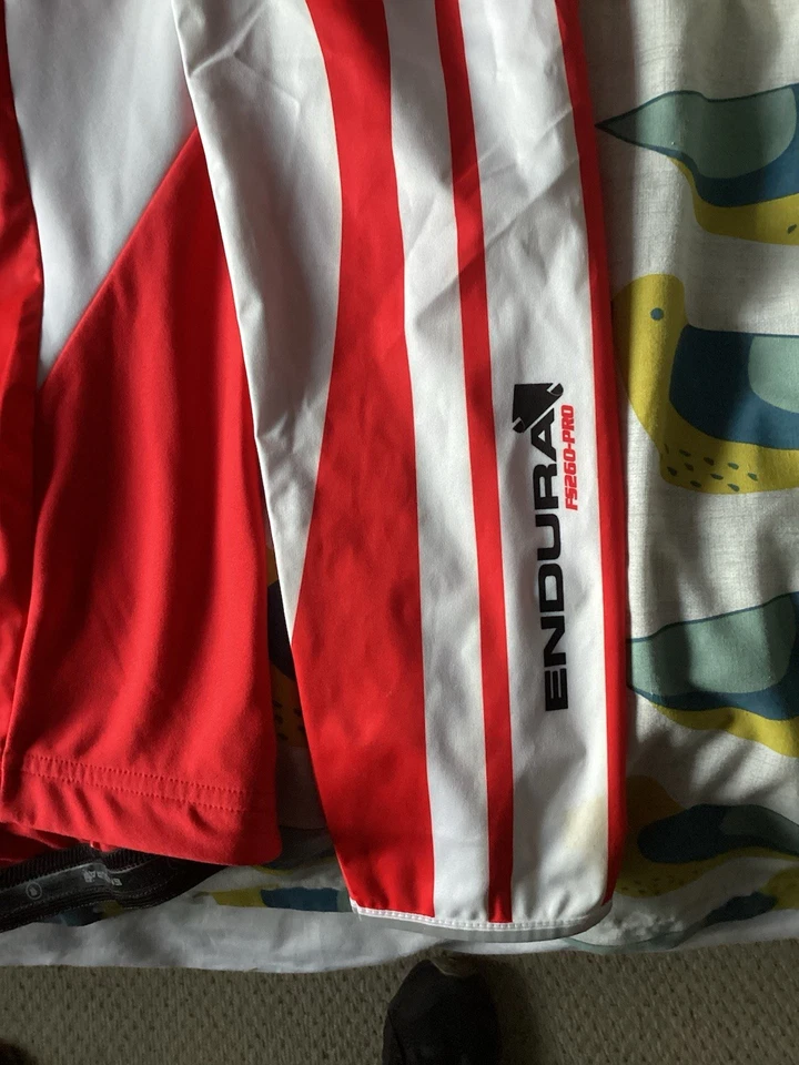 Endura FS260 Pro Jacket Full Zip Pockets Cycling Red White Women's Large - Image 2 of 4