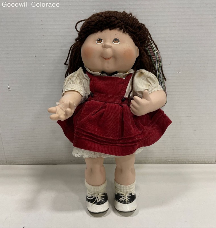 Vintage Cabbage Patch Kids Brown Hair Brown Eye Girl Play Doll