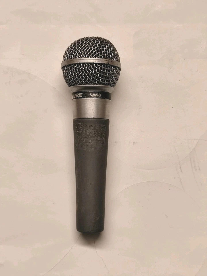Shure SM58 Dynamisches Gesangsikrofon, gebraucht 