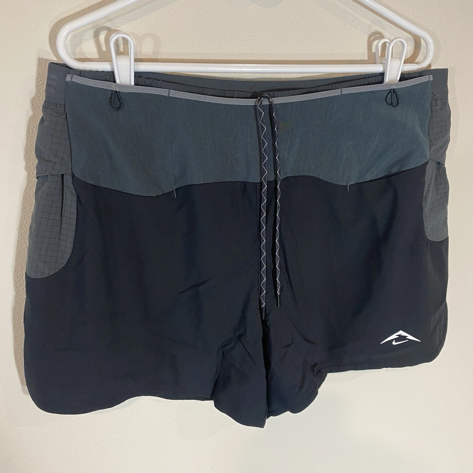 Nike Trail Second Sunrise 5" Dri-FIT ADV Lined Shorts (Black) HJ3572-010 - Large