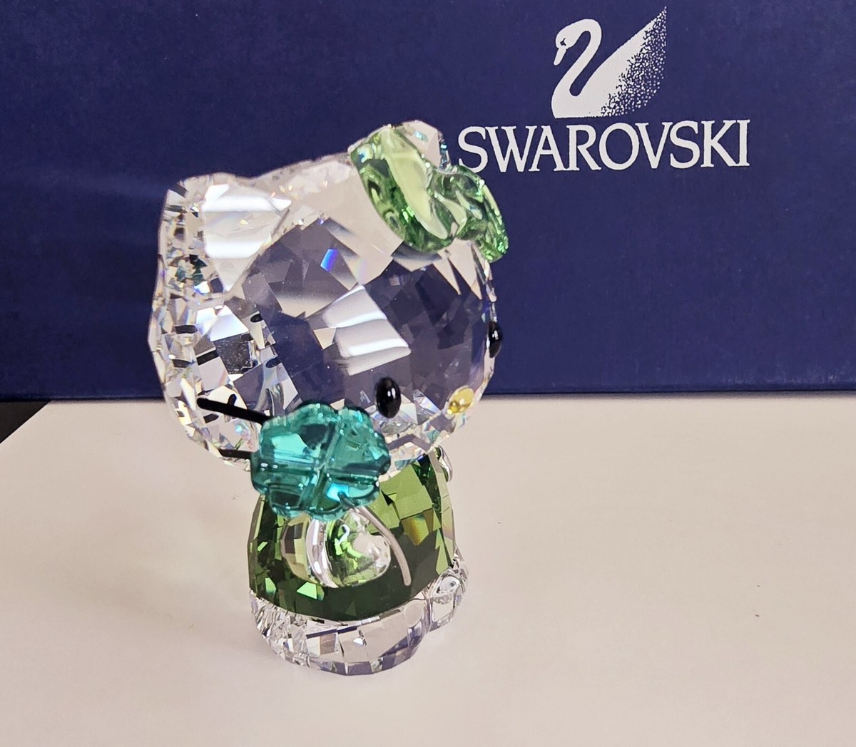 Swarovski Hello Kitty Lucky Charm Crystal Figurine - 5004741 Swarovski Hello Kitty Lucky Charm Crystal Figurine - 5004741