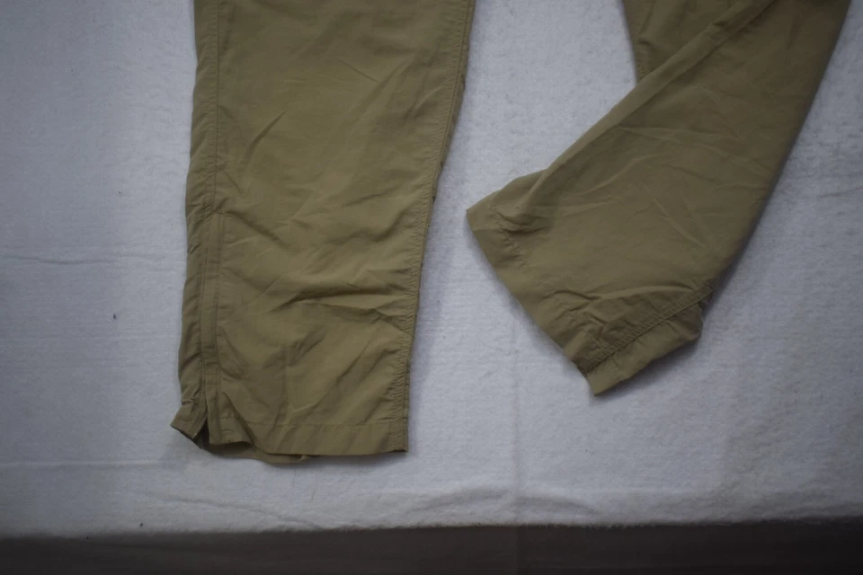 Magellan Convertible Cargo Shorts Pants Beige Fishing 100% Nylon Mens 2XL x 32" - Image 3 of 4