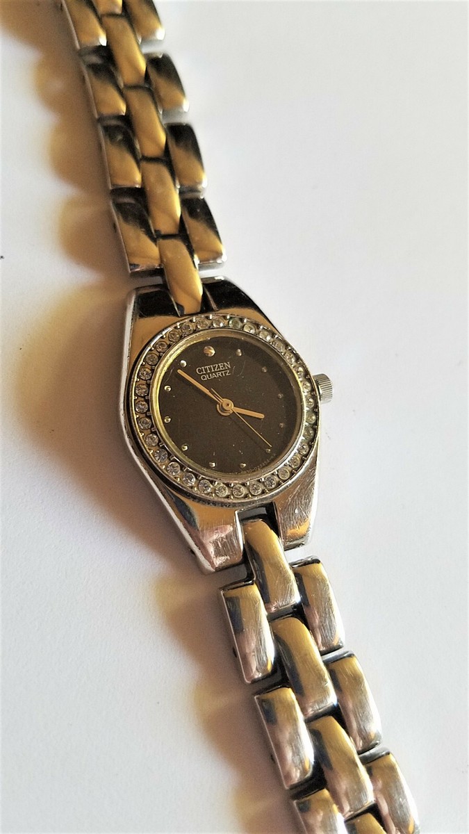 Citizen Women's Quartz 5930 S99001 HSB Watch Silver Black