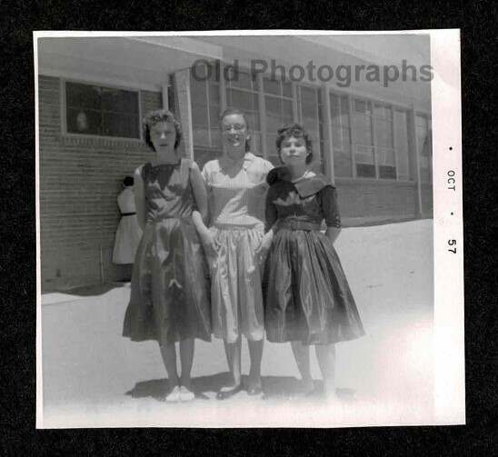 vintage dresses albuquerque family's 1969 Easter made by mom with beautiful purple flowers printed throughout 1950s girl models southwestern dress