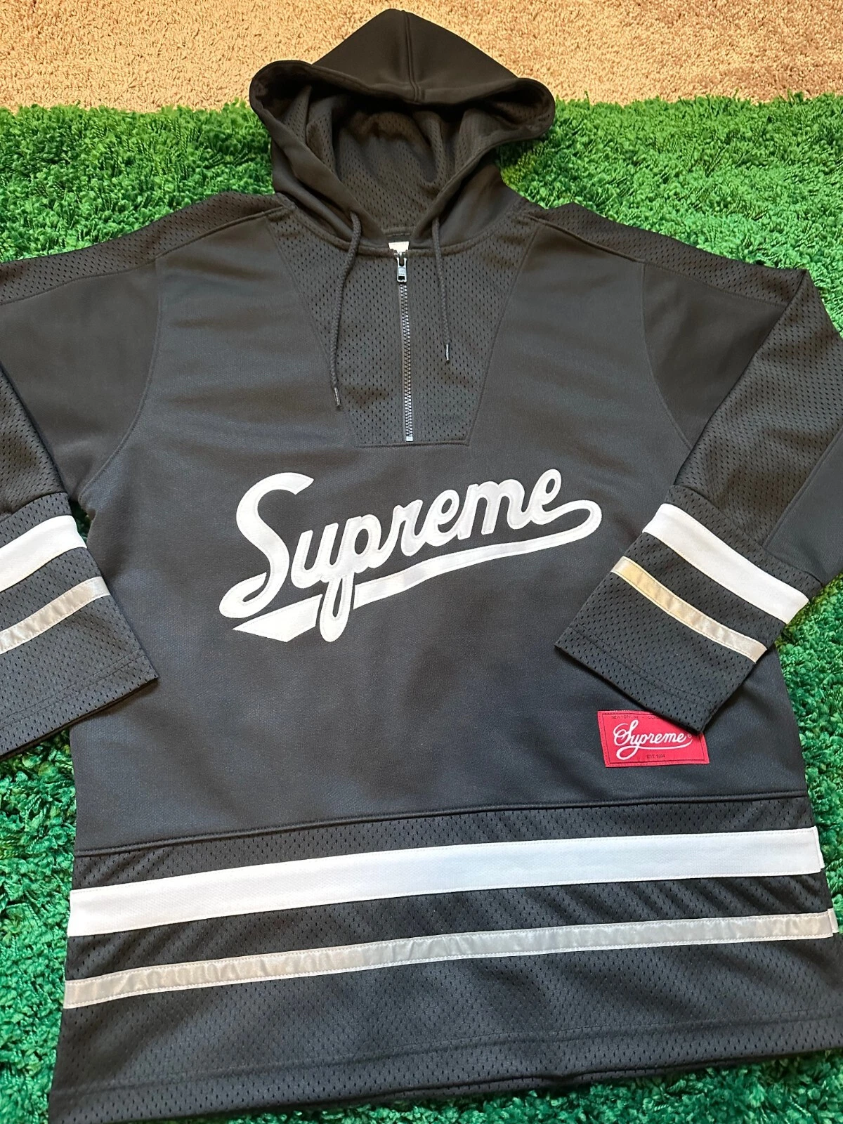 NUOVA Felpa con cappuccio Supreme FW16 logo script hockey jersey nera taglia: piccola scatola ss