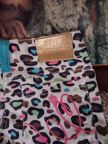 Pantalones de mezclilla blancos Cheetah para niñas LittleMissMatch talla 4 precio de venta sugerido por el fabricante 39 USD - Imagen 7 de 8
