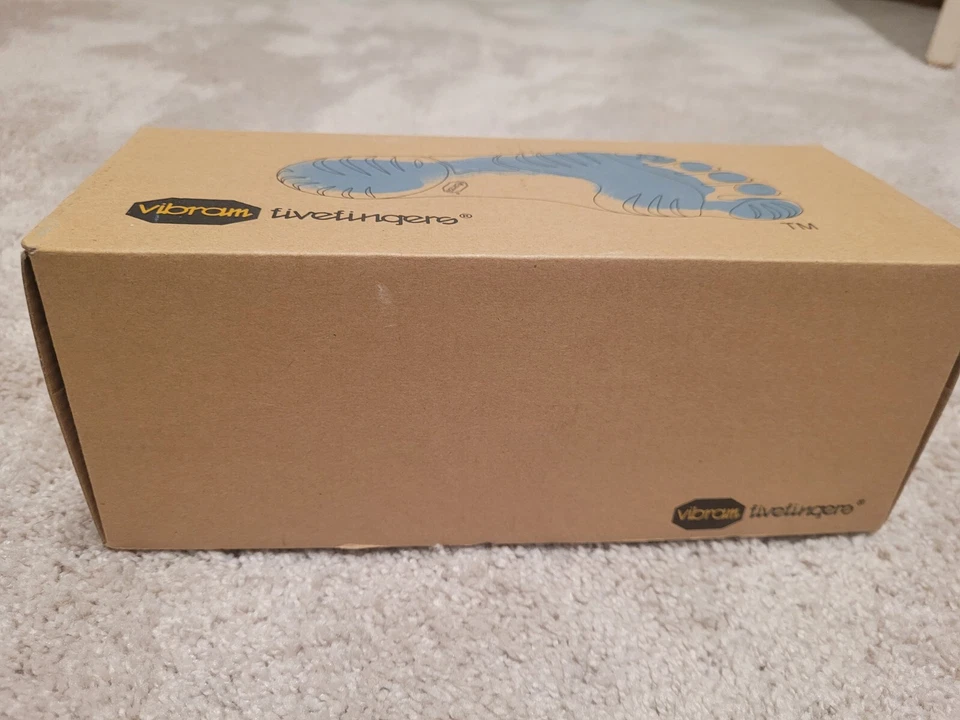 Vibram Fivefingers Shoes Womens Size 6.5 US 37 EU Black Grey Rose! - Image 2 of 4