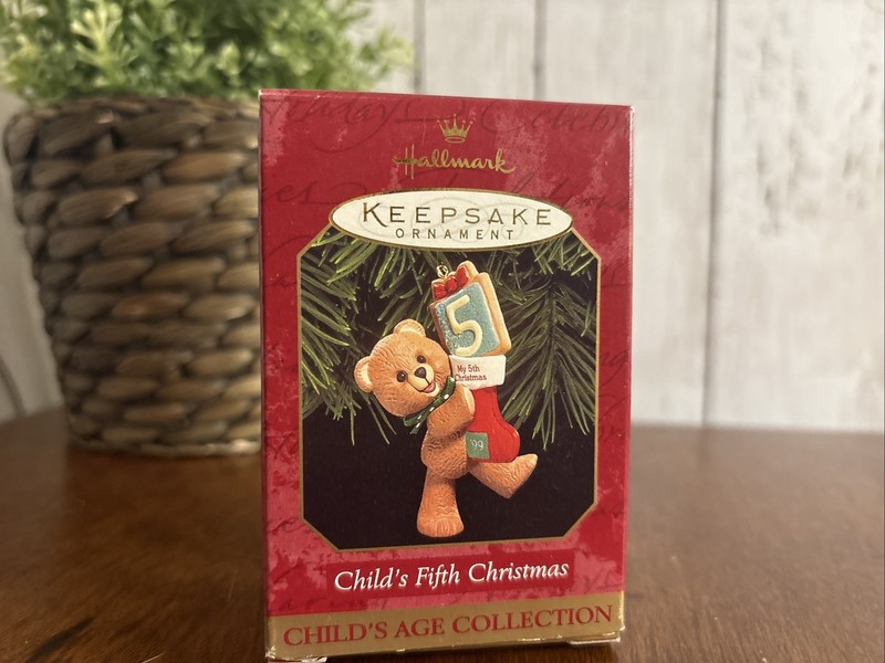 Hallmark Ornament Child's Fifth Christmas Age Collection VTG 1999 Keepsake New