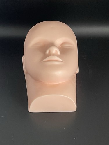 Silicone Mannequin Head – Lash Makeup Training or Creepy Halloween Prop Décor - Picture 4 of 11