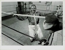 Press Photo Kid Gavilan in Boxing Ring - afa04320