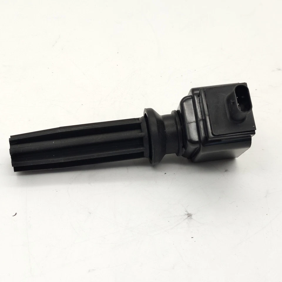 4X Bosch 0221604700 Ignition Coil For Ford Focus Land Rover Lincoln MKC L4 UF670 Foto 3 de 4