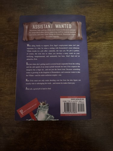 Assistant to the Villain by Hannah Nicole Maehrer (2023, Trade Paperback) - Picture 2 of 2