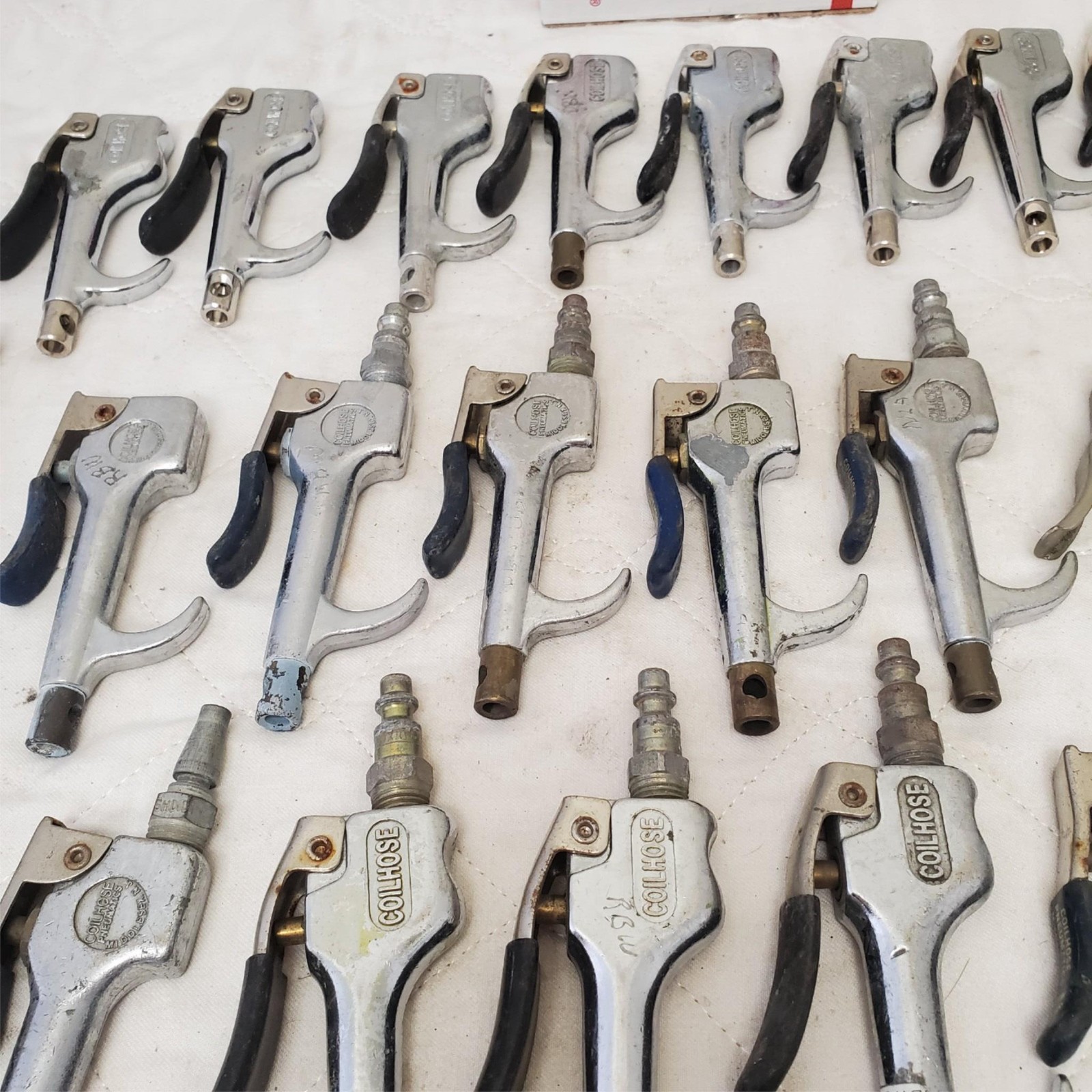 Lot of 25 Coilhose & Various Pneumatics Air Blow Gun Lot 686