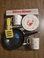 NOS VTG 1980  s 80s Chilton-Globe Silverstone Child's Cookware Set Floral