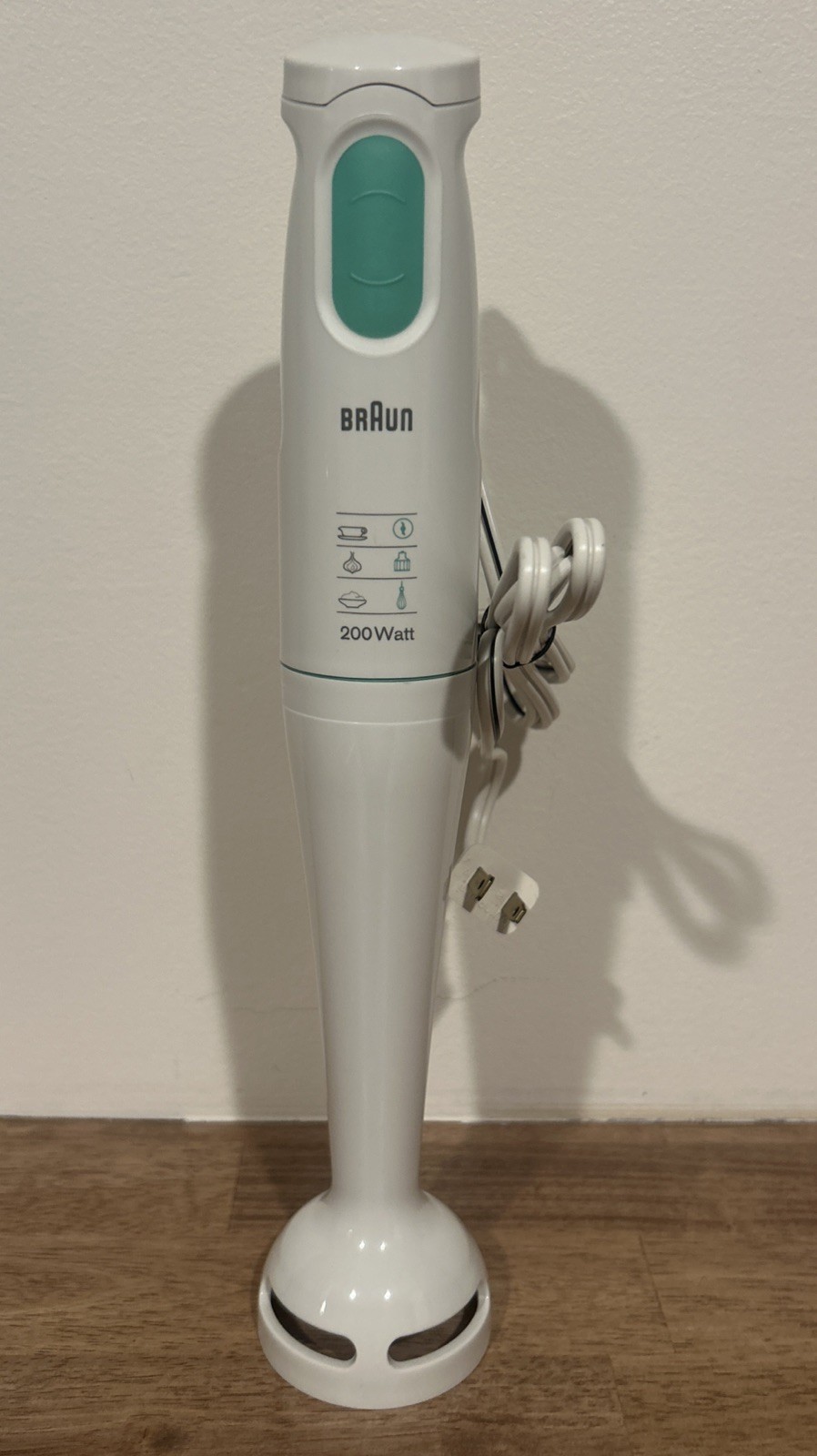 New Braun Multiquick 200 Watt Hand Immersion Blender Chopper Model MR 430 HC