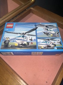 LEGO CITY: Police Helicopter (7741)