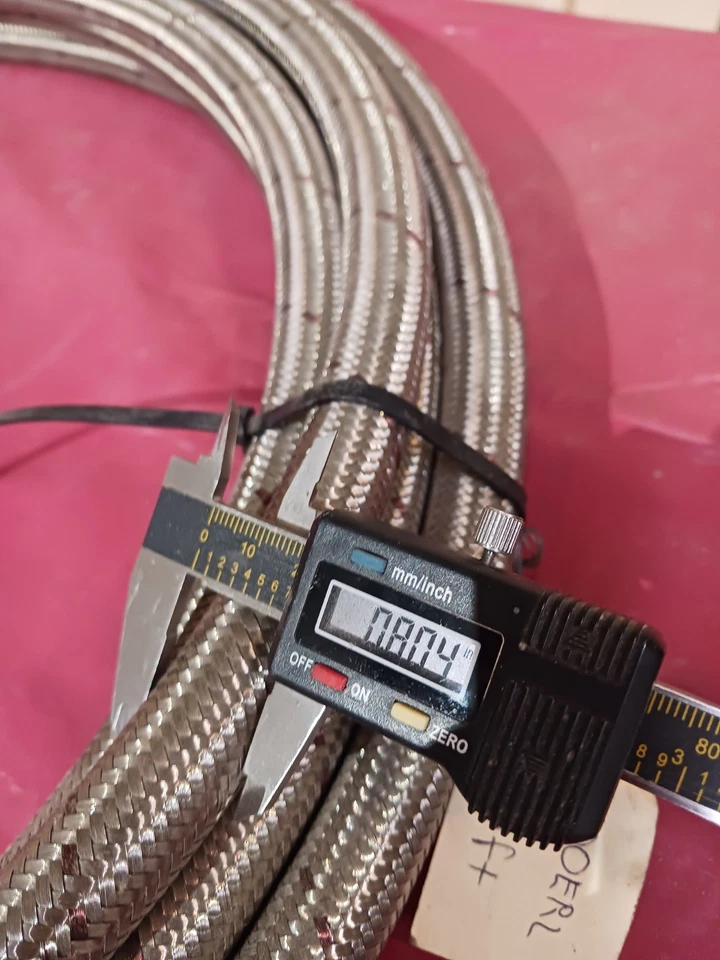 Earl's 400100ERL Bulk Hose - Size 10, ID .5625, OD .796875 - Approx ~29ft - Image 3 of 3